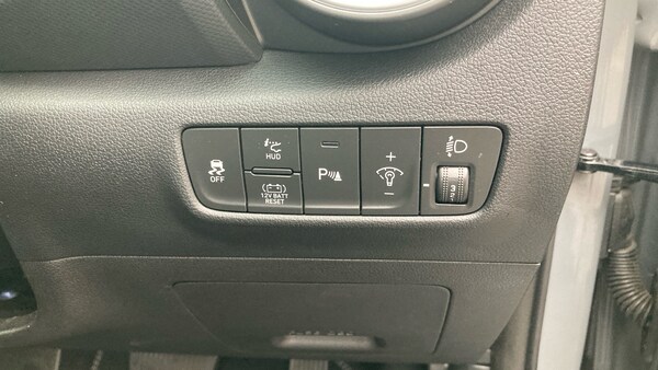 Used Hyundai KONA 2022 for sale - 76302914: Photo 30