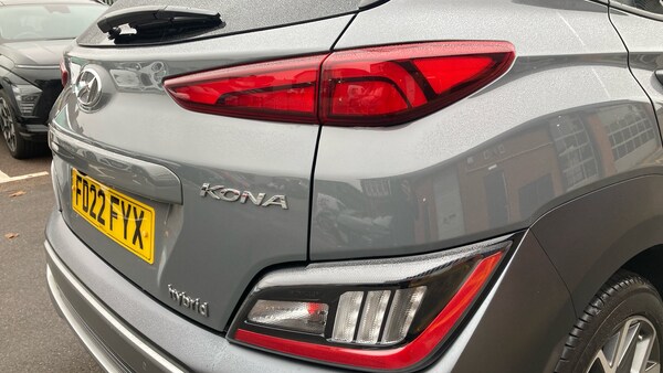 Used Hyundai KONA 2022 for sale - 76302914: Photo 8