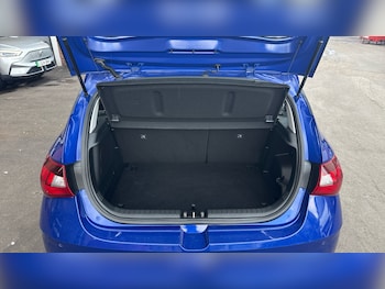 Used Hyundai i20 2023 for sale - 78858467: Photo