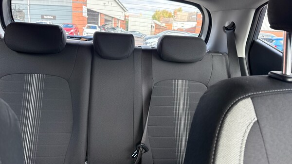 Used Hyundai i10 2024 for sale - 76146533: Photo 15