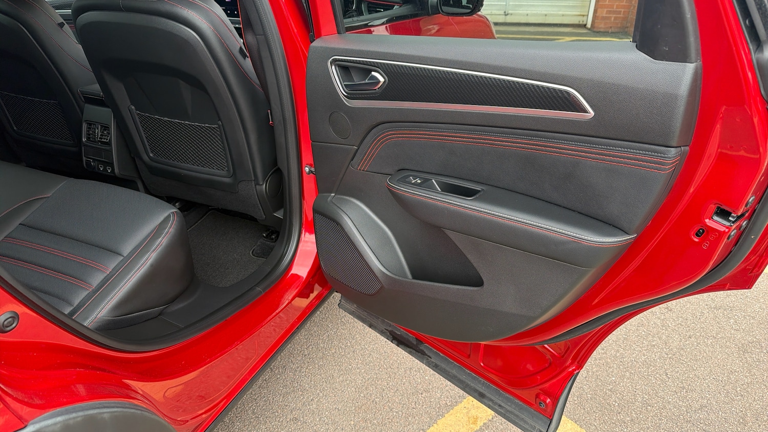 Used Renault Arkana 2023 for sale - 77590291: Photo 37