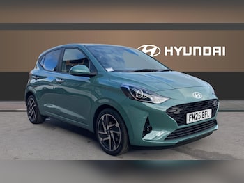2025 (25) - 1.2 [79] Premium 5dr [Nav] Petrol Hatchback