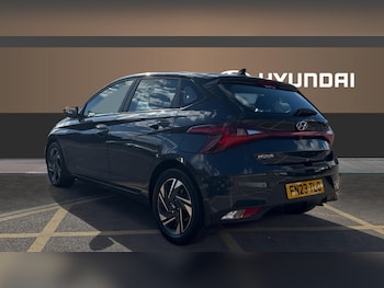 Used Hyundai i20 2023 for sale - 76807383: Photo