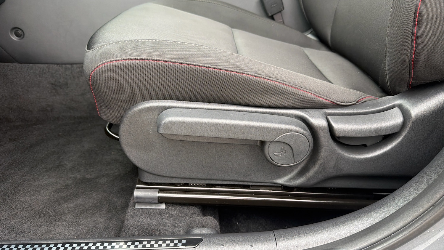 Used Hyundai KONA 2025 for sale - 78097989: Photo 25