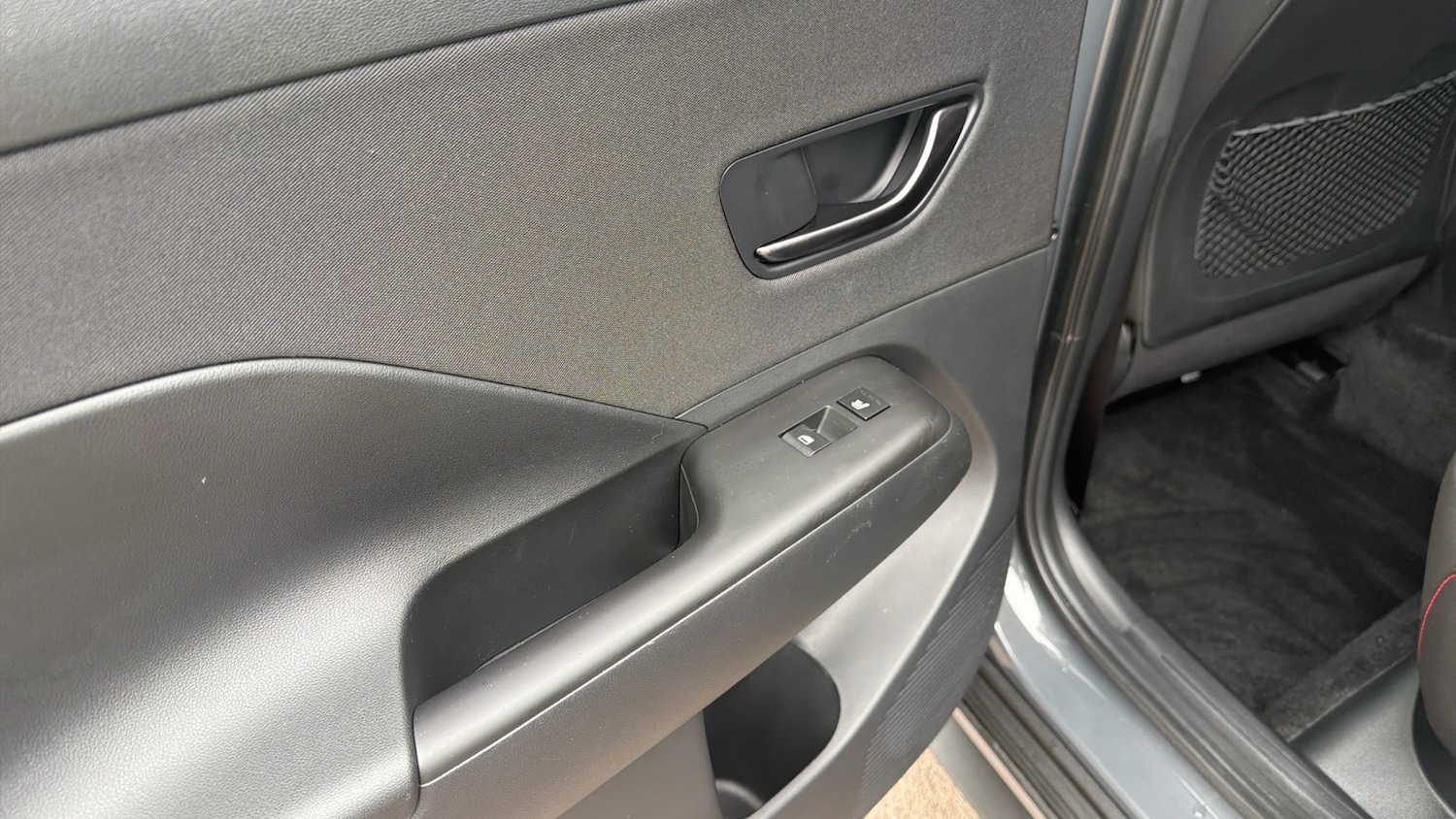 Used Hyundai KONA 2025 for sale - 78097989: Photo 27