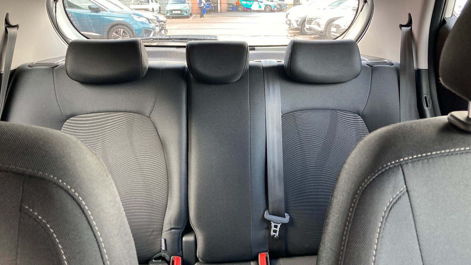 Used Hyundai i10 2019 for sale - 76366259: Photo 15