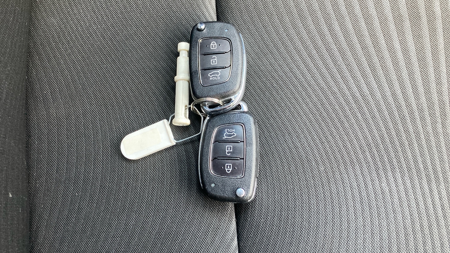 Used Hyundai i10 2019 for sale - 76366259: Photo 31