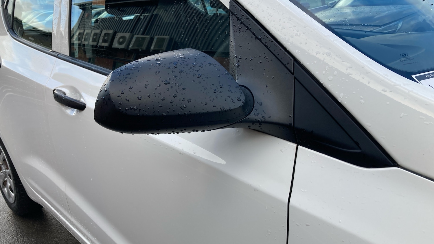 Used Hyundai i10 2019 for sale - 76366259: Photo 32