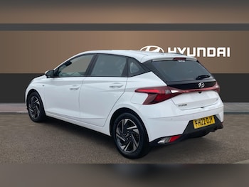 Used Hyundai i20 2022 for sale - 77690589: Photo