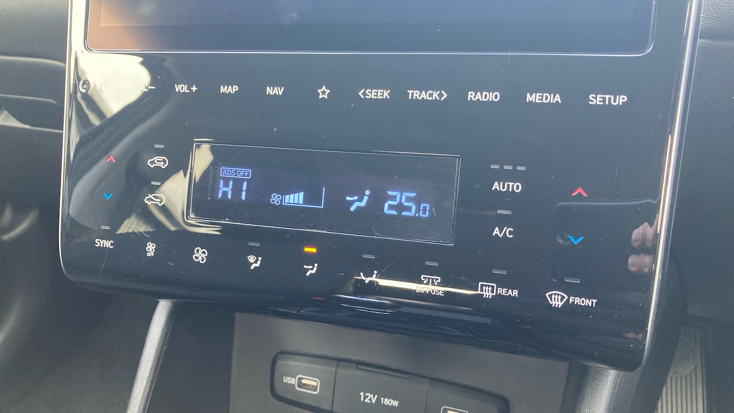 Used Hyundai TUCSON 2021 for sale - 76494430: Photo 44