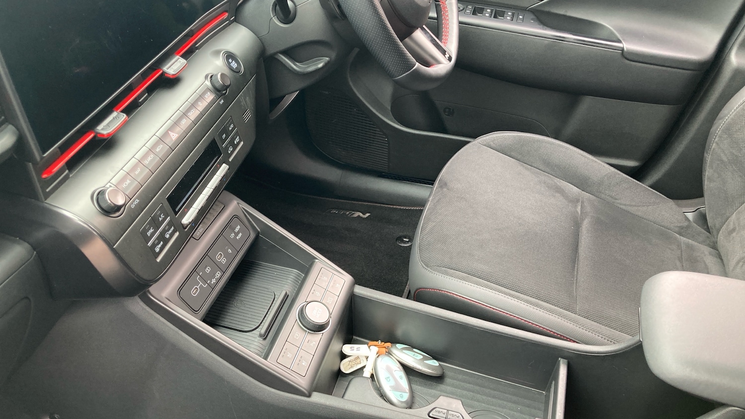 Used Hyundai KONA 2024 for sale - 78164635: Photo 13