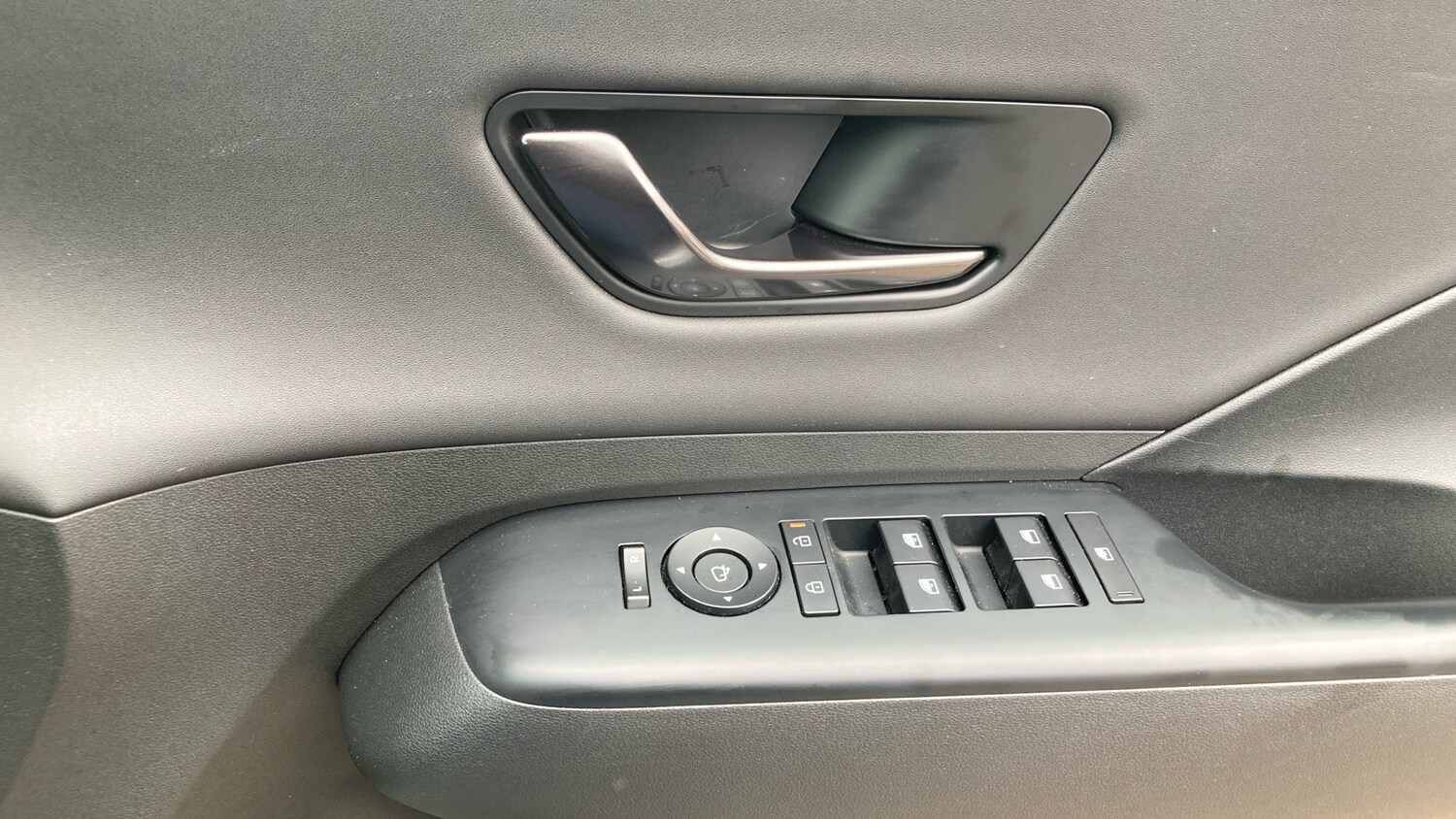 Used Hyundai KONA 2024 for sale - 78164635: Photo 33