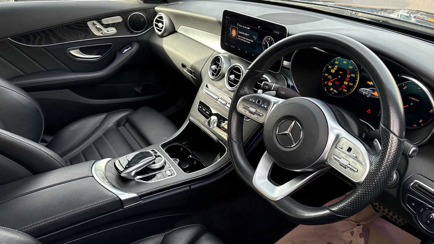 Used Mercedes-Benz C Class 2020 for sale - 77718502: Photo 11