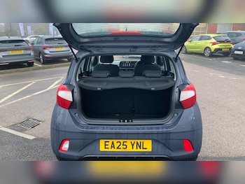 Used Hyundai i10 2025 for sale - 77045570: Photo