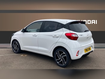 Used Hyundai i10 2021 for sale - 78011554: Photo