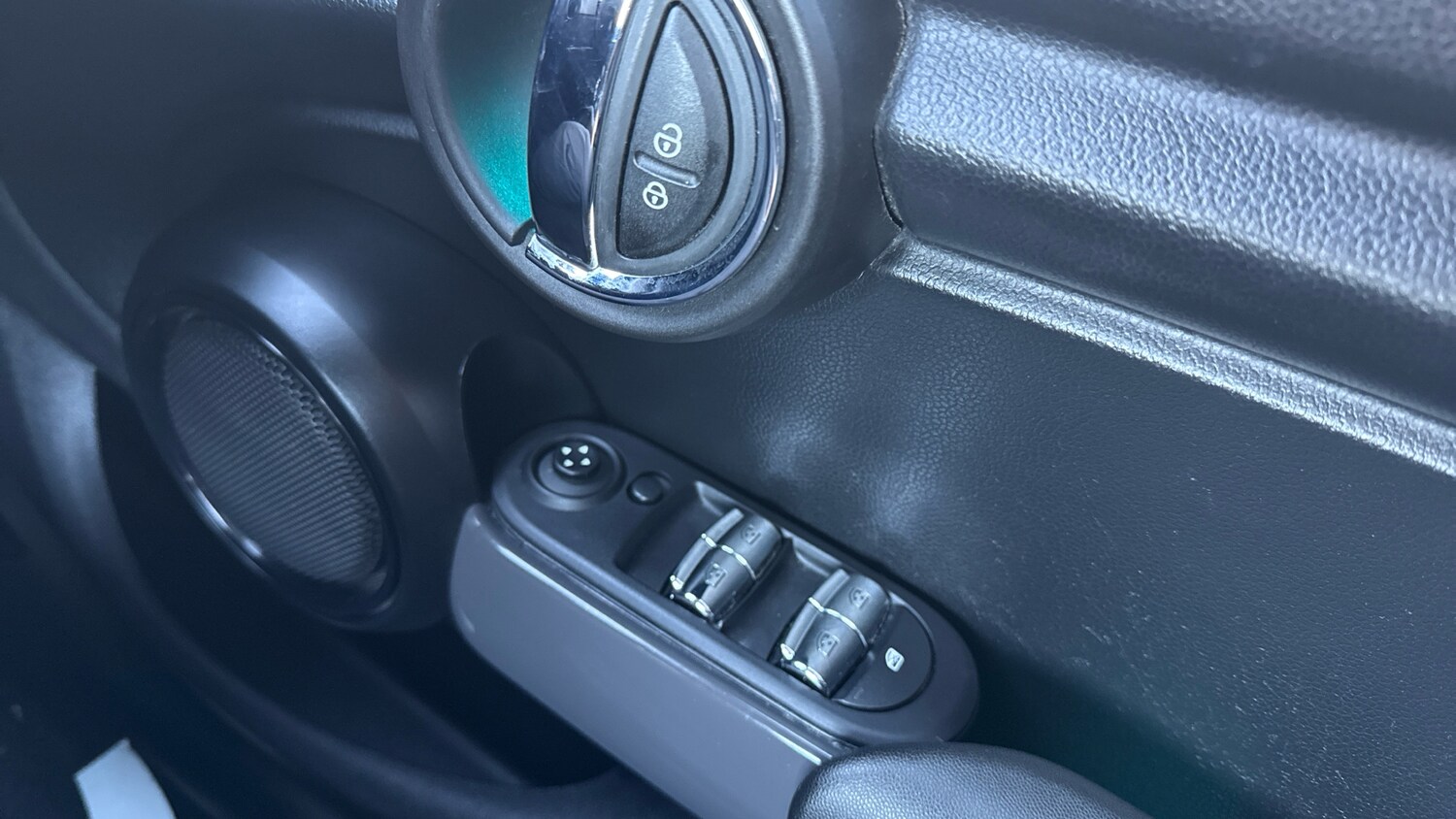 Used MINI Hatch 2019 for sale - 76682237: Photo 27