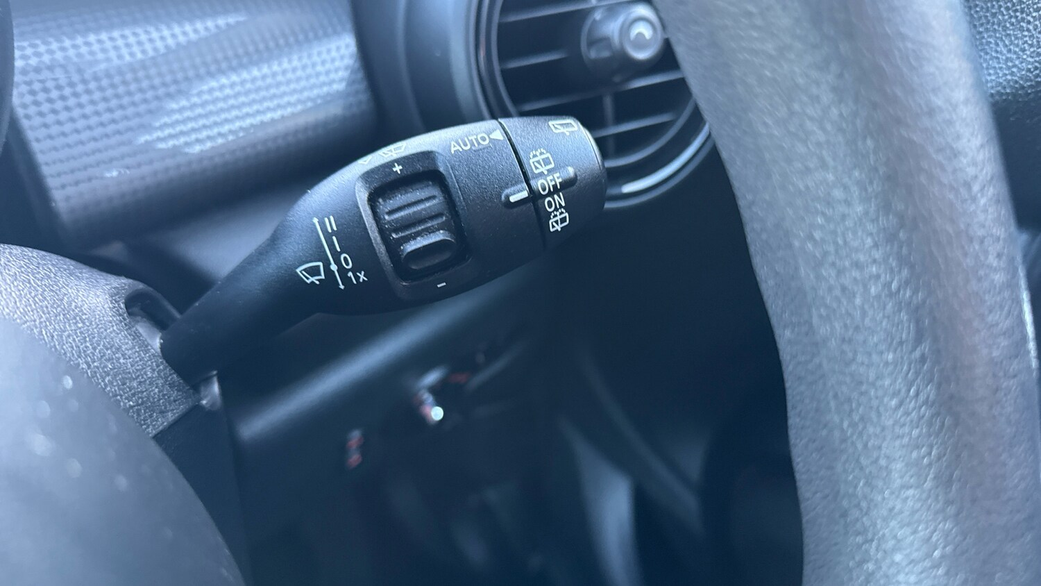 Used MINI Hatch 2019 for sale - 76682237: Photo 30