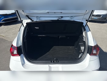 Used Hyundai i20 2024 for sale - 78223218: Photo