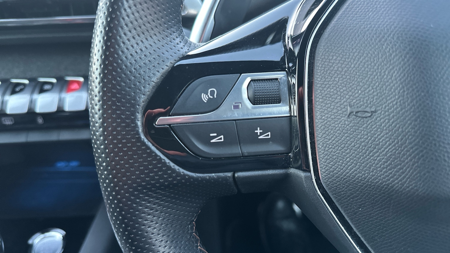 Used Peugeot 3008 2020 for sale - 77149207: Photo 28