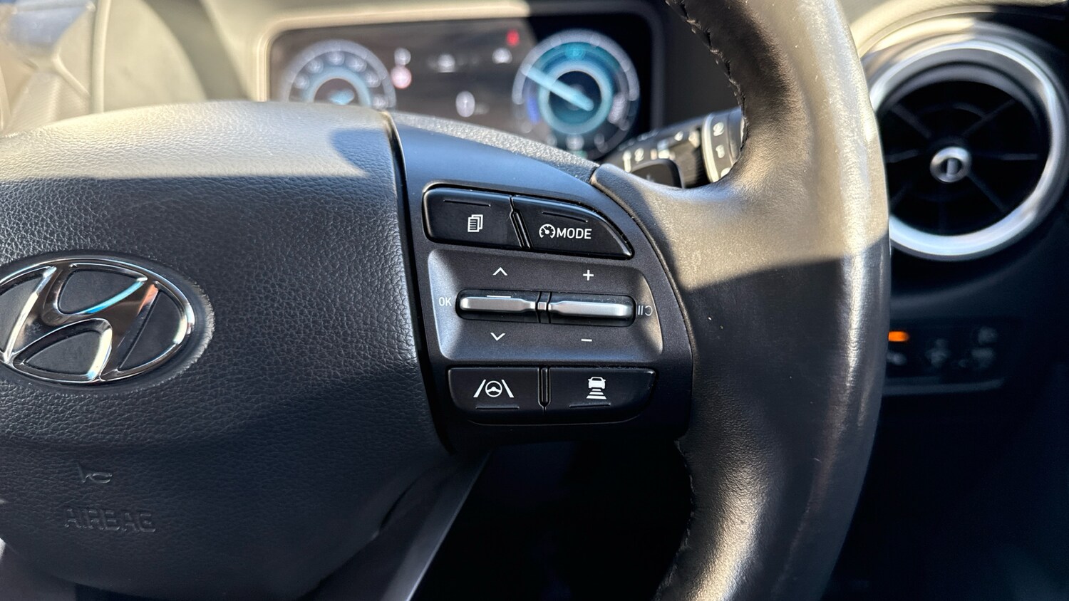 Used Hyundai KONA 2021 for sale - 76612506: Photo 30