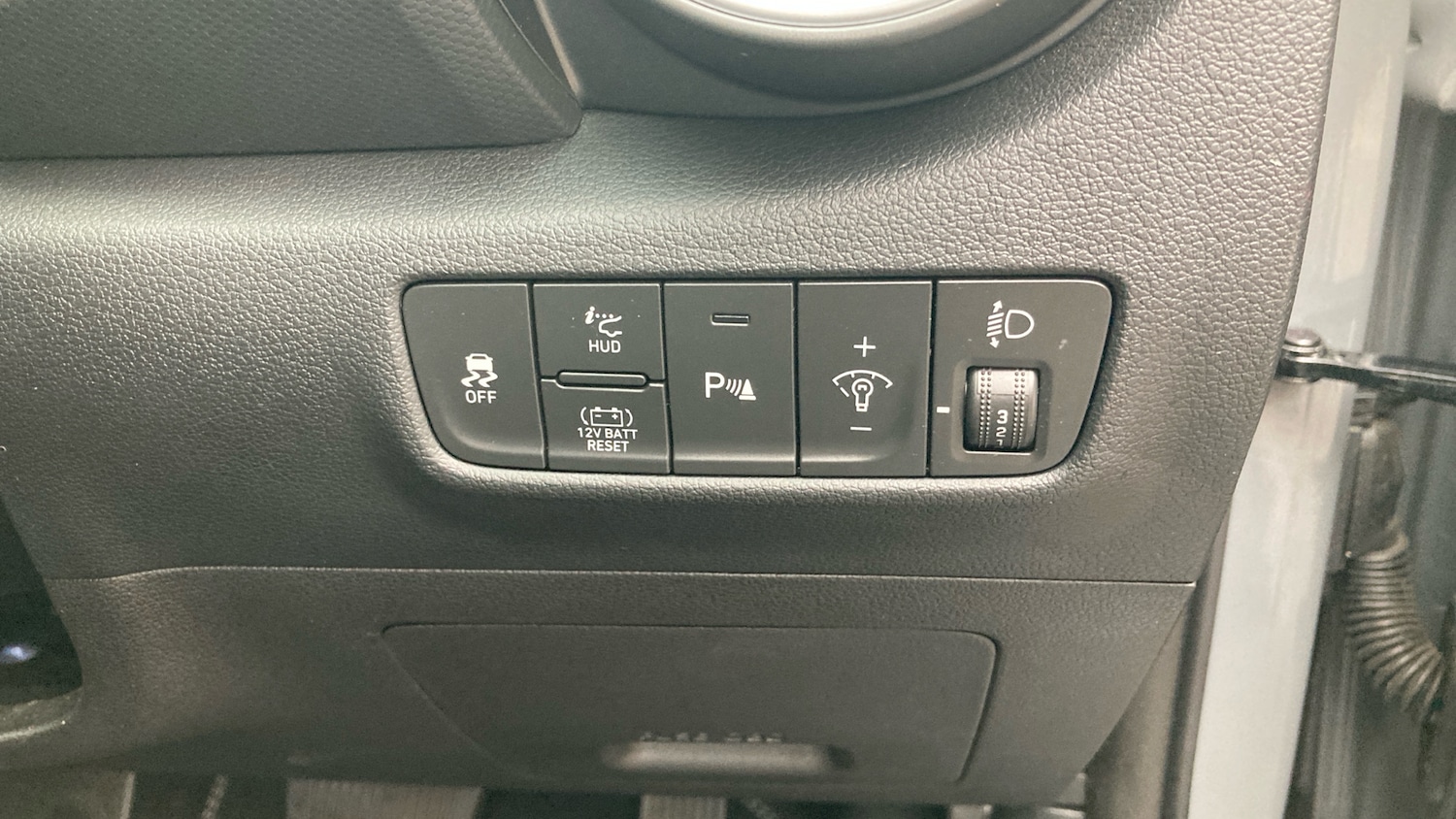 Used Hyundai KONA 2022 for sale - 76426246: Photo 30