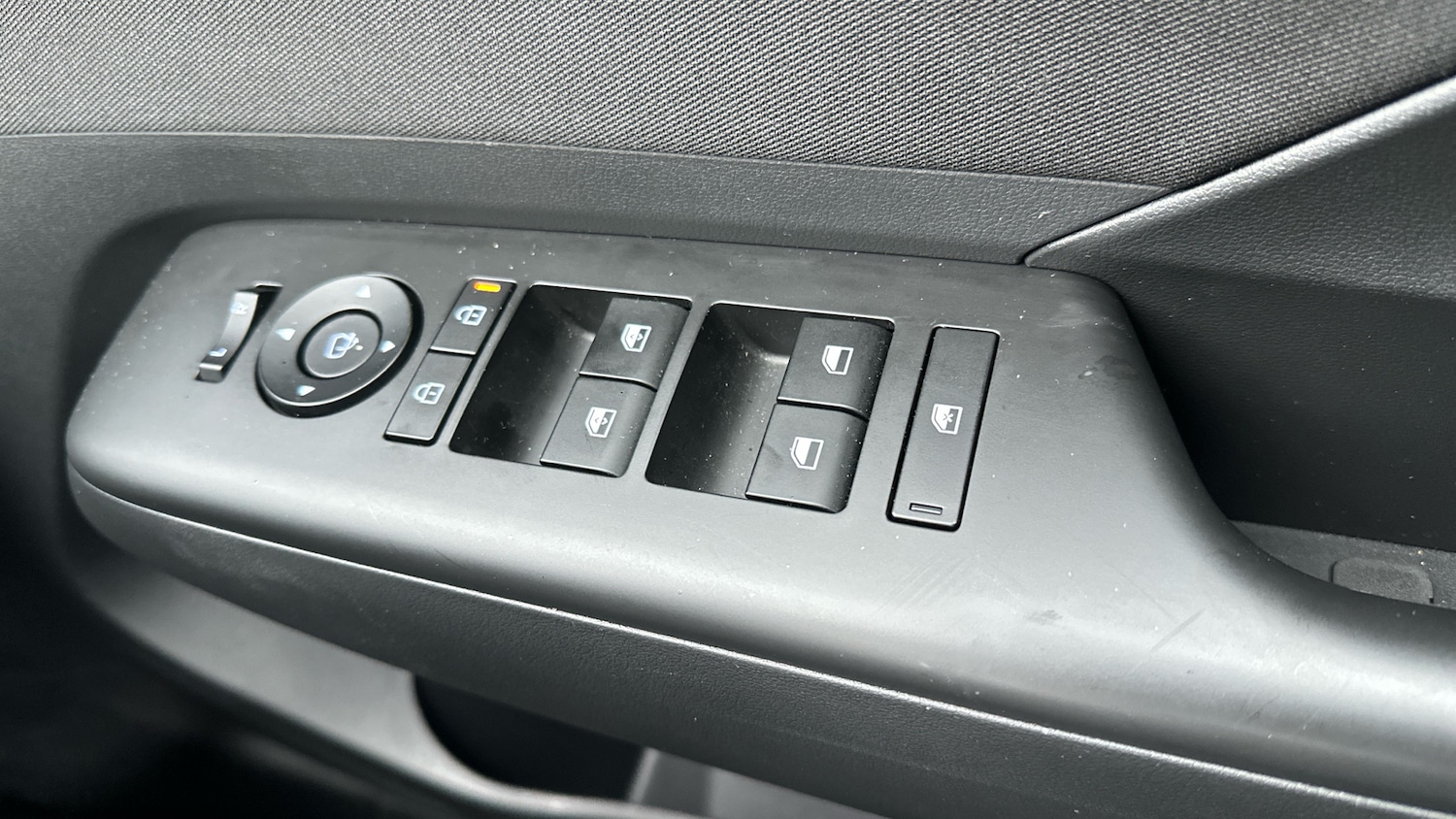 Used Hyundai KONA 2025 for sale - 76891614: Photo 30