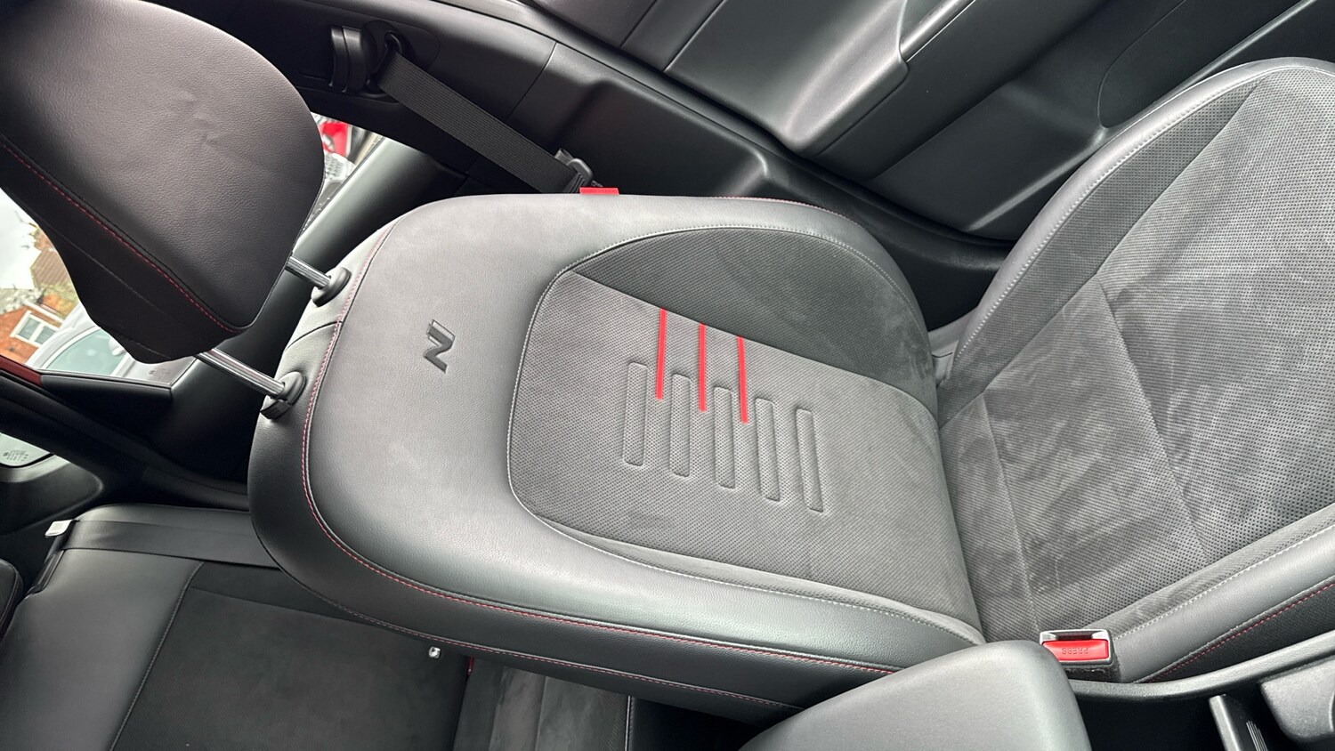 Used Hyundai KONA 2025 for sale - 76492076: Photo 33