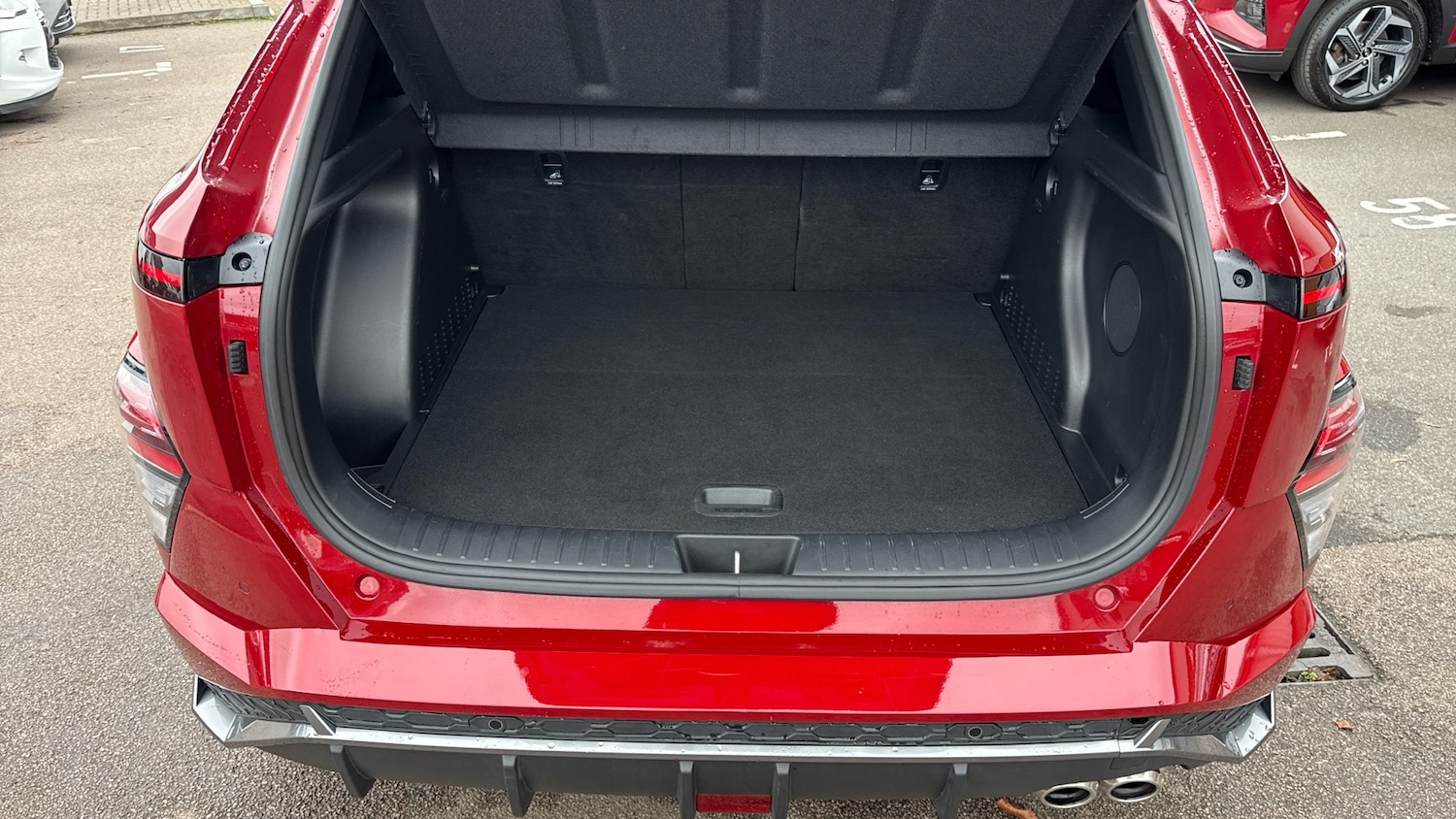 Used Hyundai KONA 2025 for sale - 76492076: Photo 4