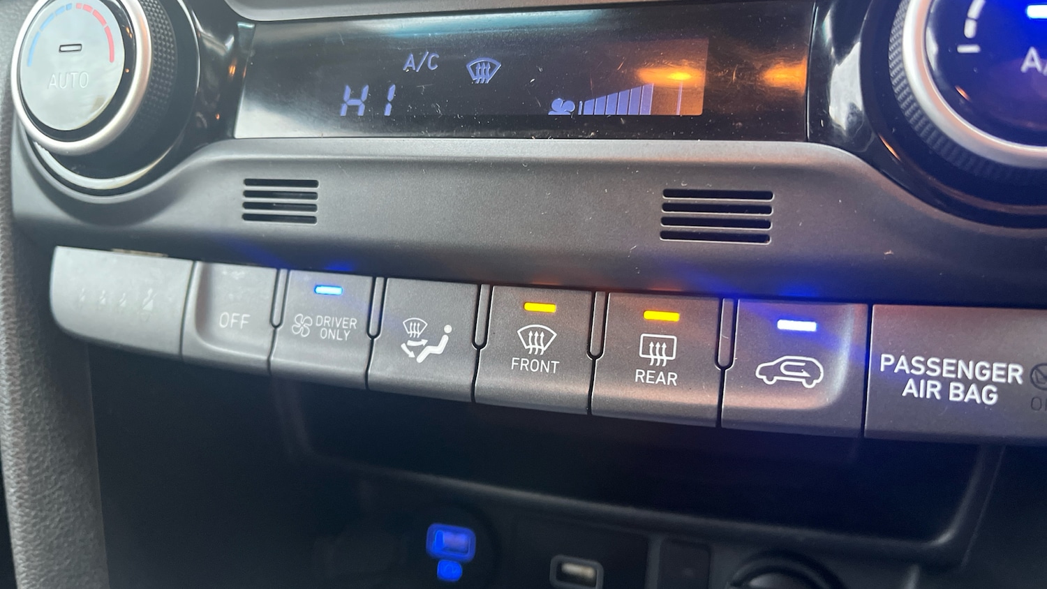 Used Hyundai KONA 2020 for sale - 76905941: Photo 27