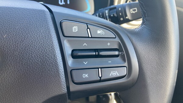 Used Hyundai i10 2023 for sale - 76146526: Photo 20