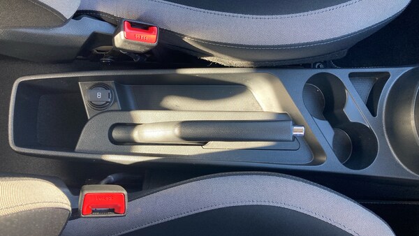 Used Hyundai i10 2023 for sale - 76146526: Photo 38