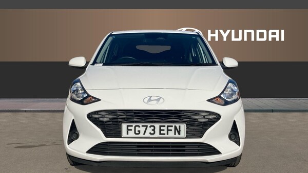 Used Hyundai i10 2023 for sale - 76146526: Photo 3