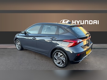 Used Hyundai i20 2025 for sale - 76504408: Photo