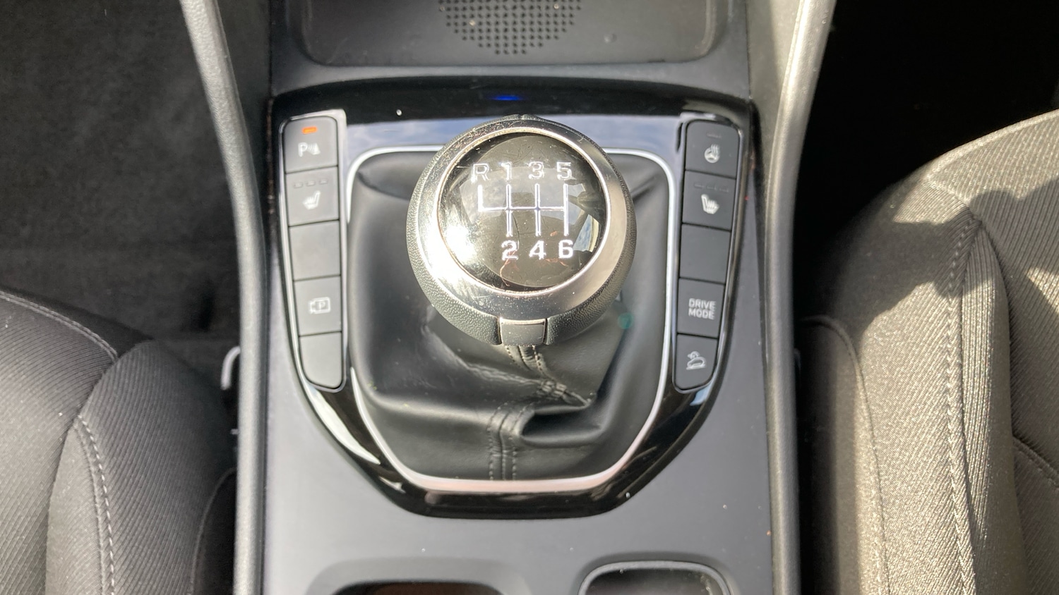 Used Hyundai TUCSON 2021 for sale - 76402310: Photo 37