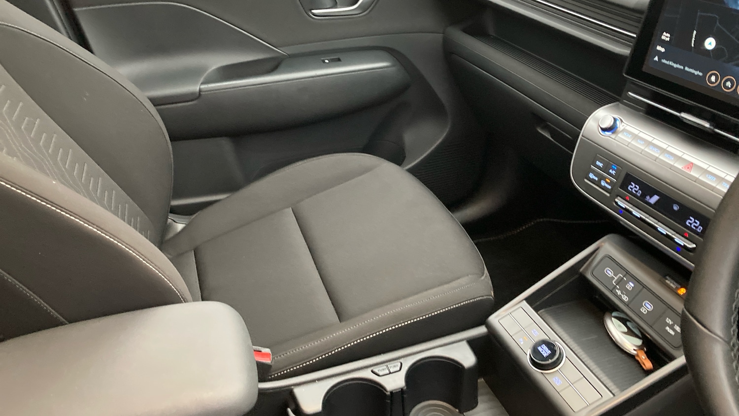 Used Hyundai KONA 2025 for sale - 76891610: Photo 14