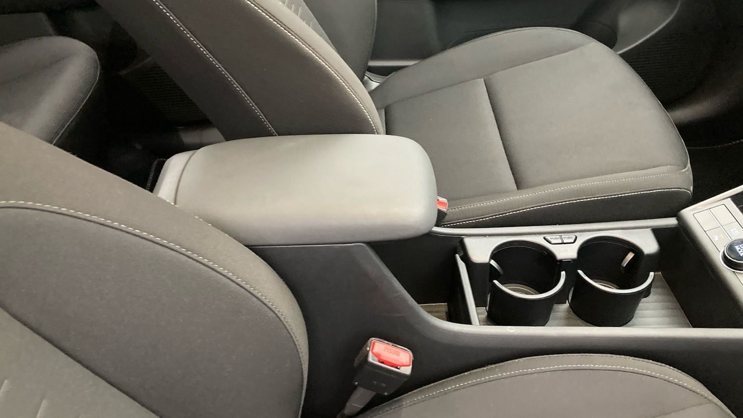 Used Hyundai KONA 2025 for sale - 76891610: Photo 35