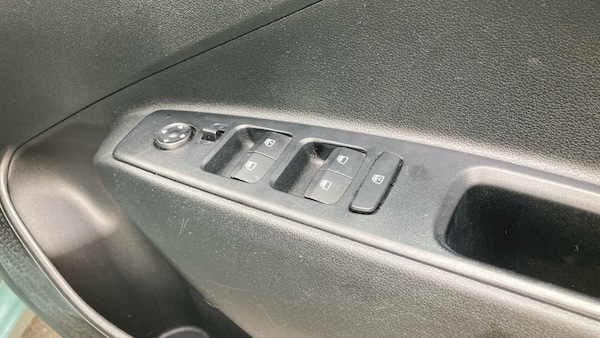 Used Hyundai i10 2022 for sale - 76299751: Photo 26