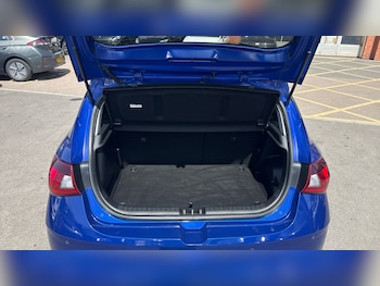 Used Hyundai i20 2023 for sale - 78836145: Photo