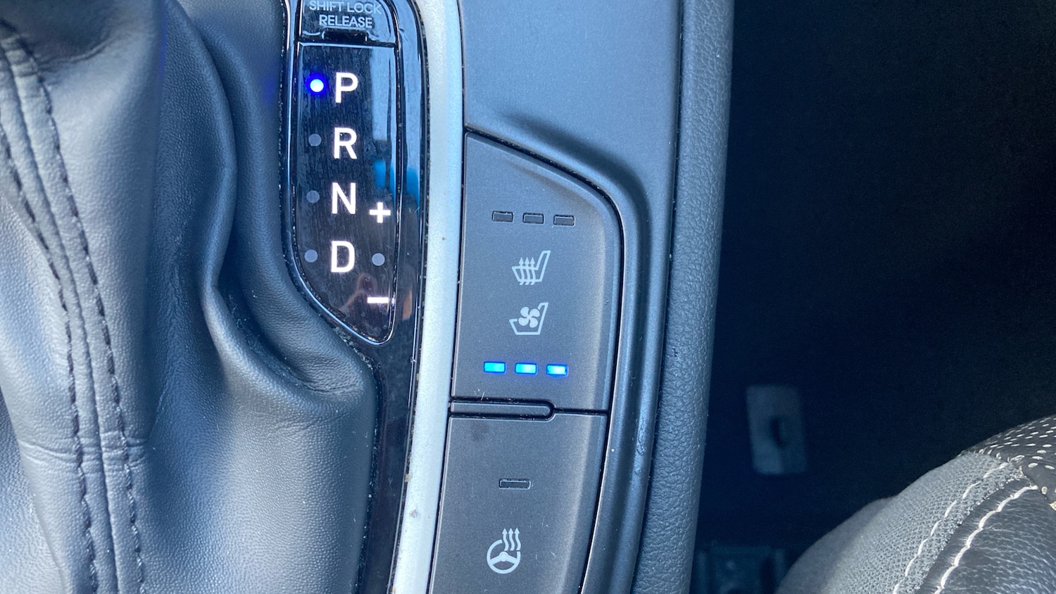 Used Hyundai KONA 2020 for sale - 76720401: Photo 31