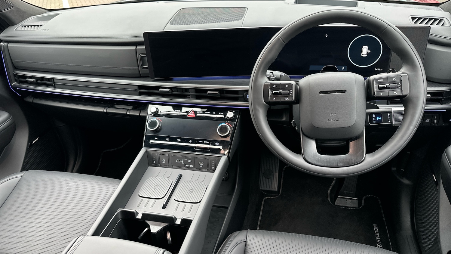 Used Hyundai Santa Fe 2025 for sale - 77088081: Photo 10