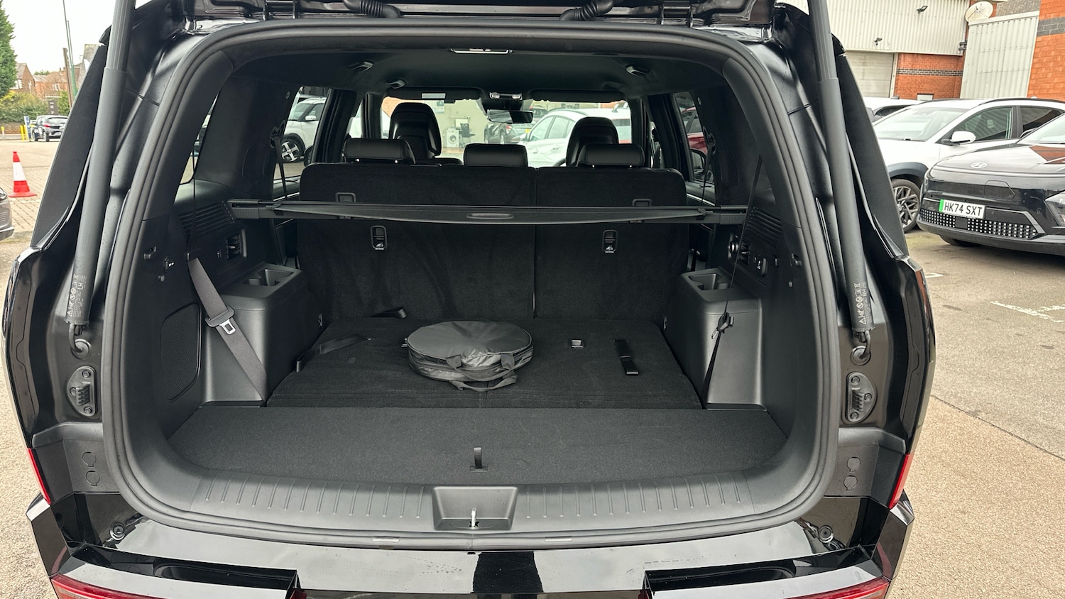 Used Hyundai Santa Fe 2025 for sale - 77088081: Photo 4