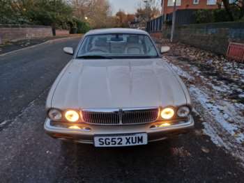 2002 (02) - XJ8 3.2 4dr Auto