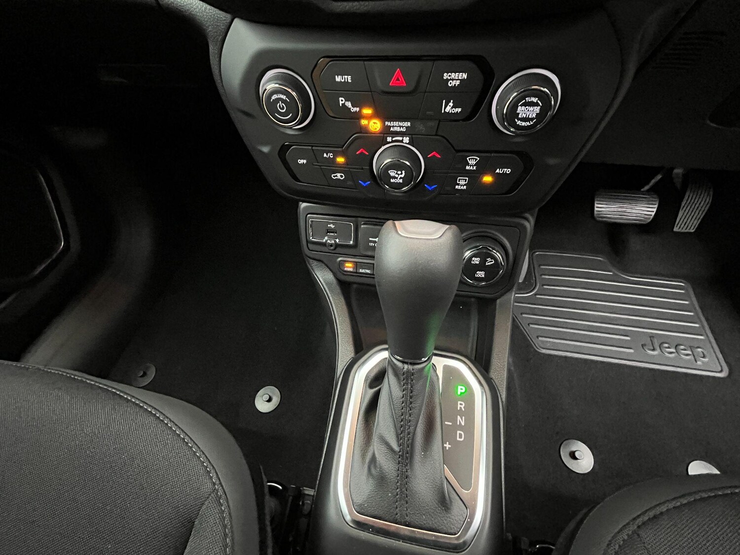 Vehicle 28