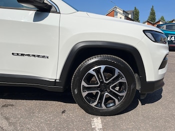 Used Jeep Compass 2024 for sale - 75186646: Photo