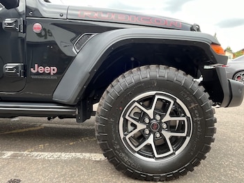Used Jeep Wrangler 2024 for sale - 75186995: Photo