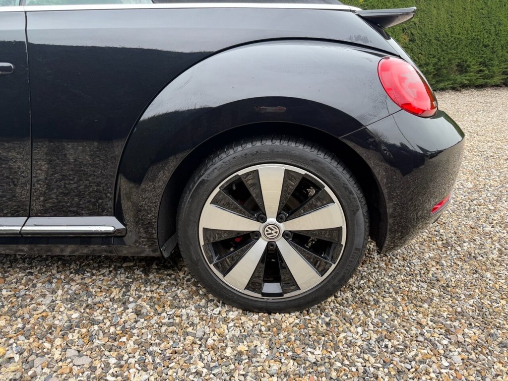 Used Volkswagen Beetle 2016 for sale - 77594491: Photo 21