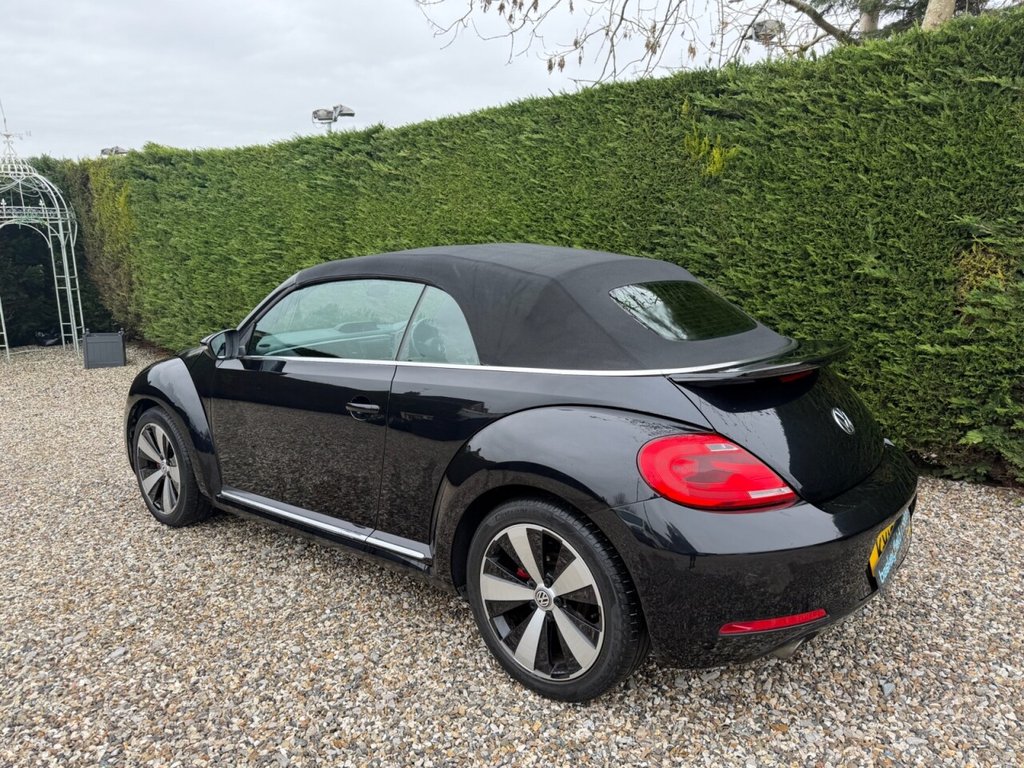 Used Volkswagen Beetle 2016 for sale - 77594491: Photo 8