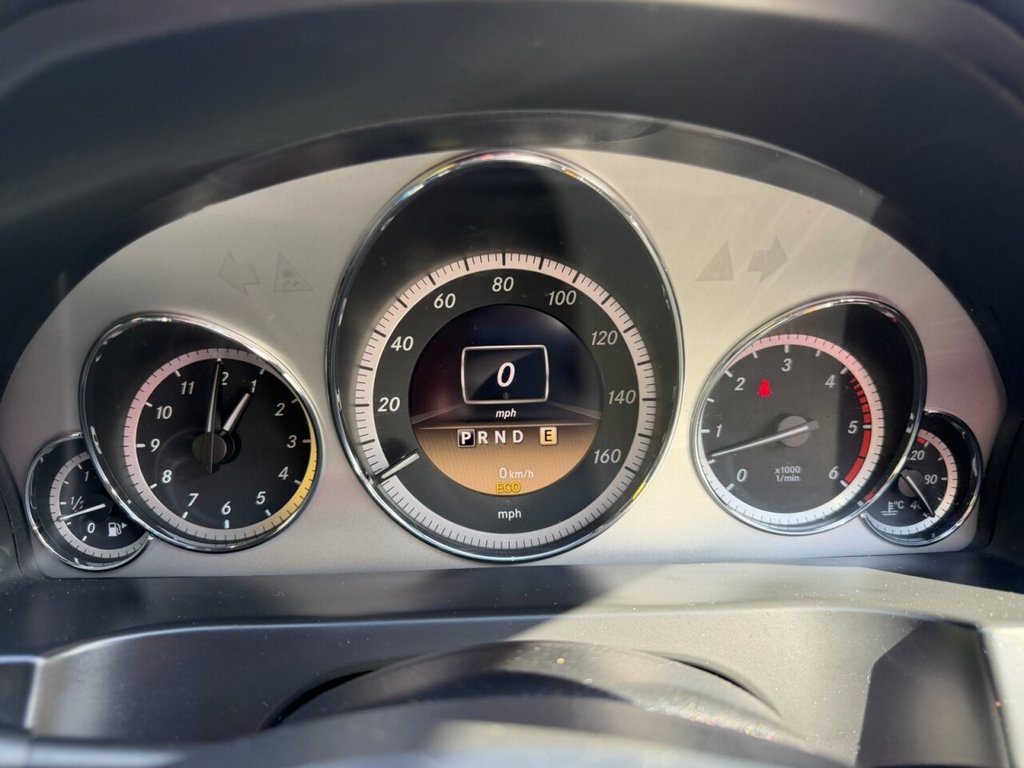 Used Mercedes-Benz E Class 2012 for sale - 77966964: Photo 20