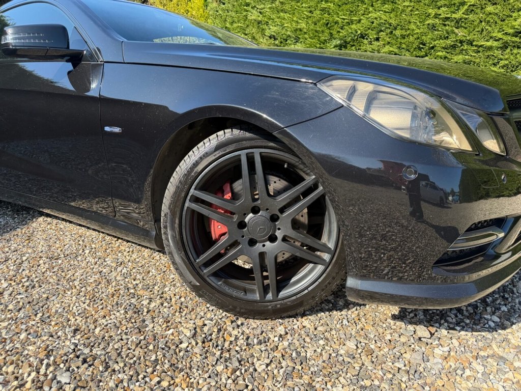 Used Mercedes-Benz E Class 2012 for sale - 77966964: Photo 22