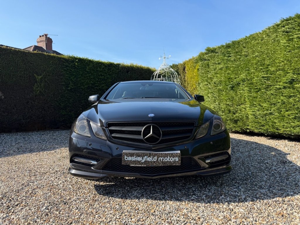 Used Mercedes-Benz E Class 2012 for sale - 77966964: Photo 24